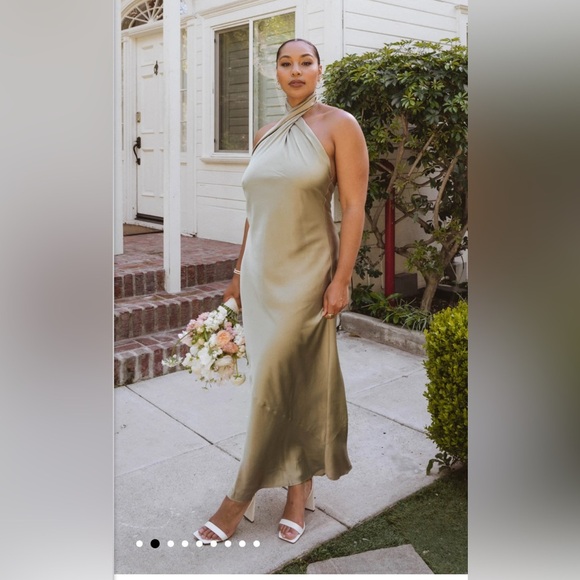 NWOT SHOW ME YOUR MUMU- Jasmine Halter Maxi Dress size L color: Moss Green - Picture 2 of 8